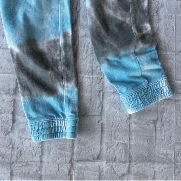 Tie Dye Sweatsuit - Picture 5 of 7